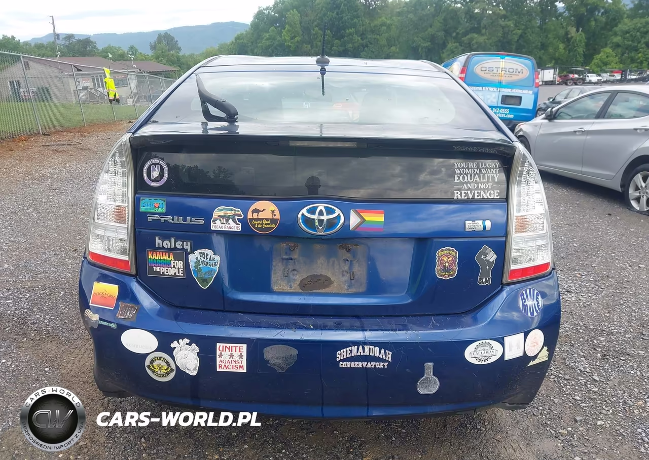 2011 Toyota Prius Three VIN:JTDKN3DU7B5312749 - 17