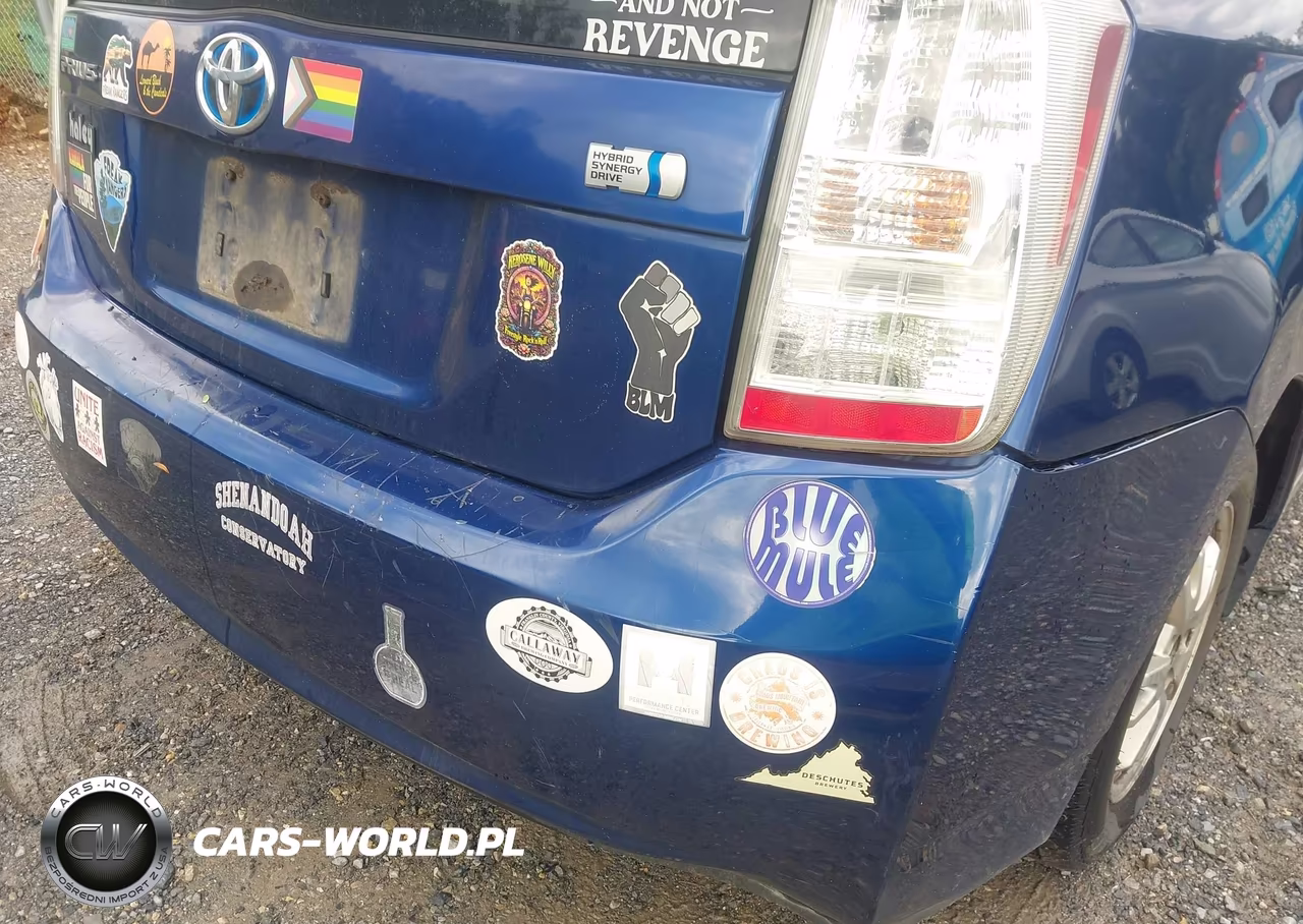 2011 Toyota Prius Three VIN:JTDKN3DU7B5312749 - 20
