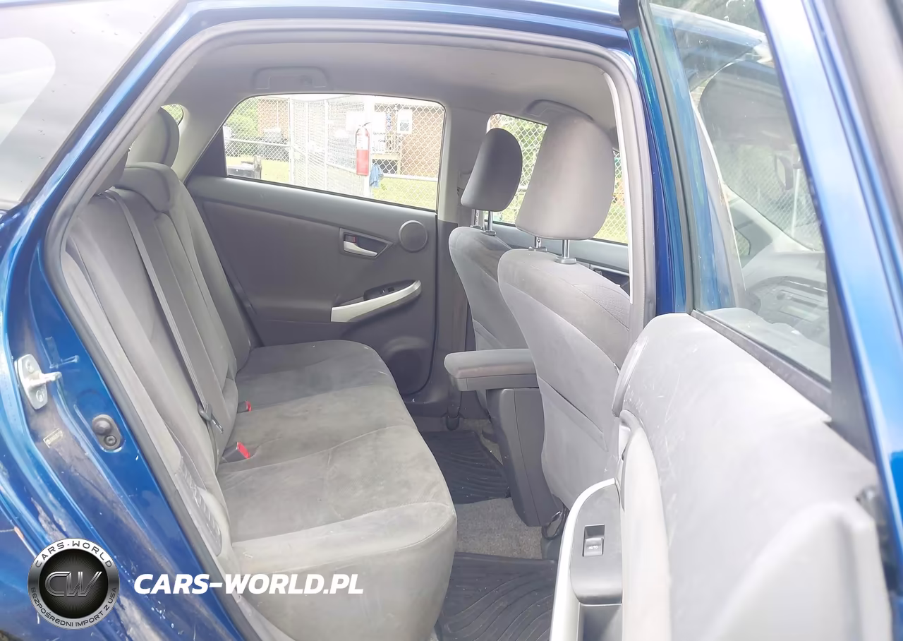 2011 Toyota Prius Three VIN:JTDKN3DU7B5312749 - 8
