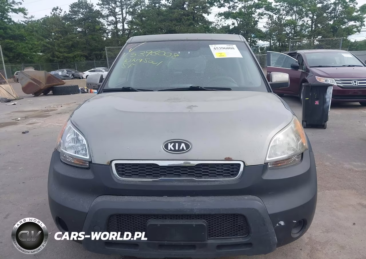 2010 Kia Soul + VIN:KNDJT2A23A7190361 - 13