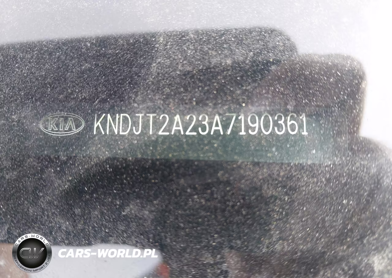 2010 Kia Soul + VIN:KNDJT2A23A7190361 - 18