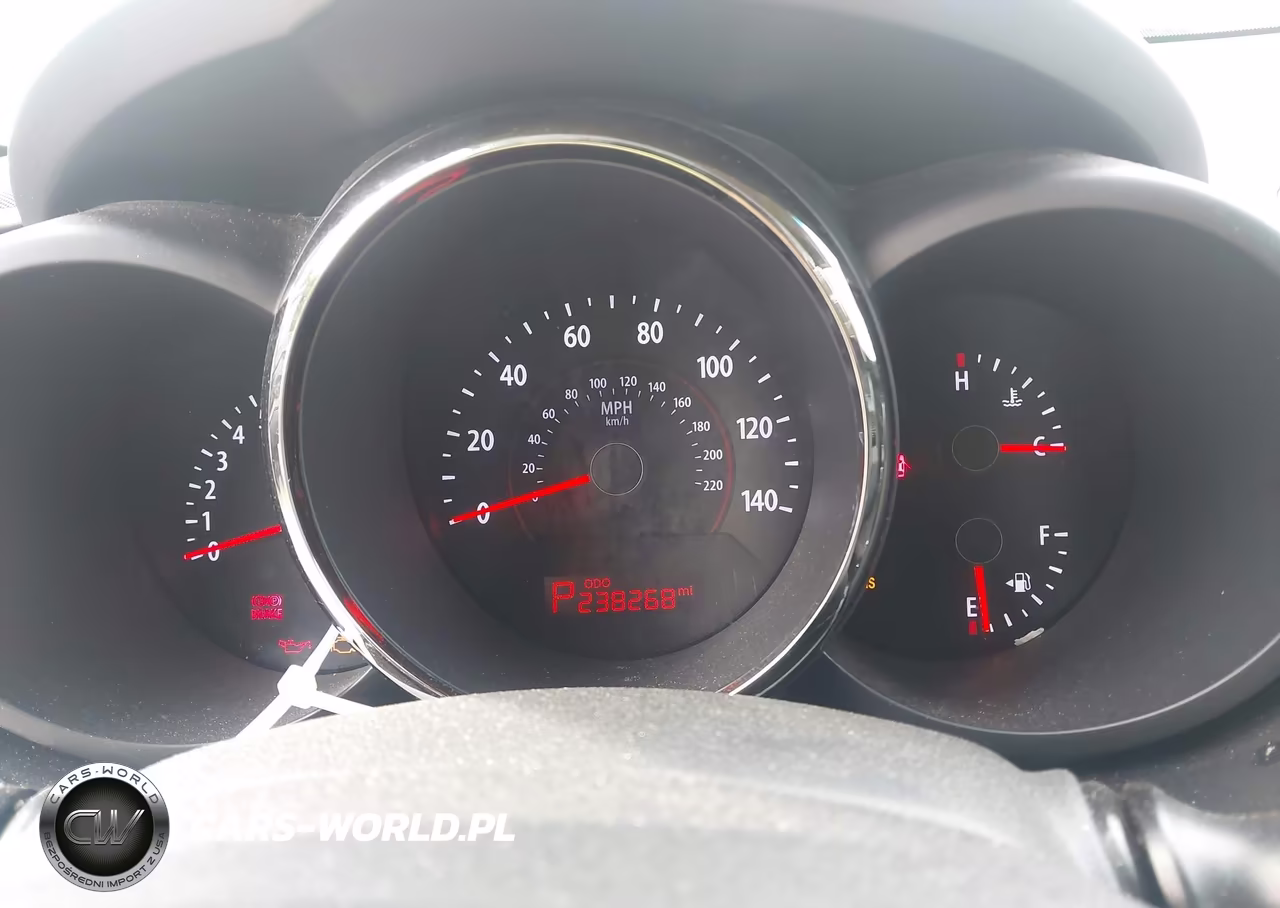 2010 Kia Soul + VIN:KNDJT2A23A7190361 - 7