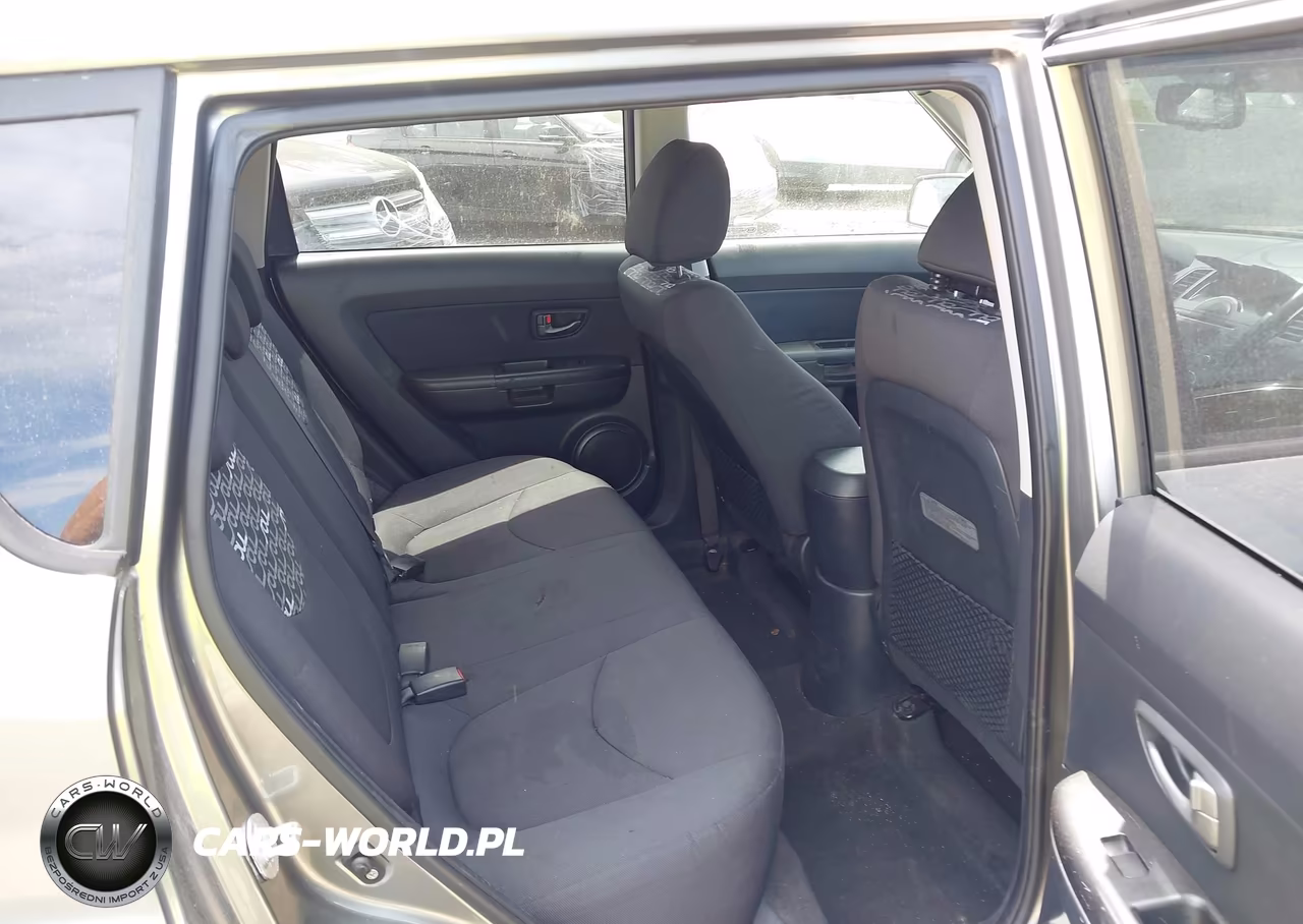 2010 Kia Soul + VIN:KNDJT2A23A7190361 - 8