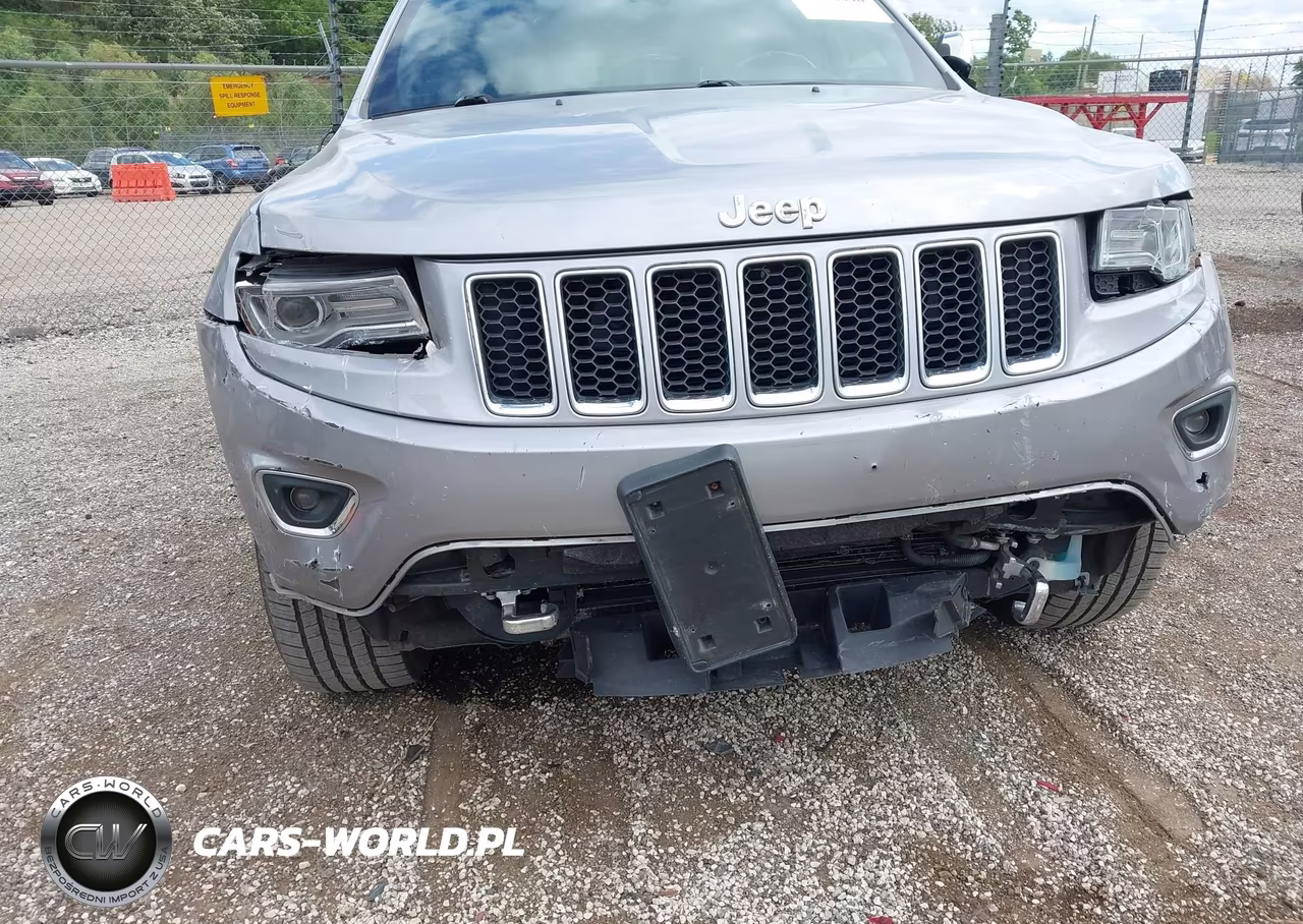 2015 Jeep Grand Cherokee Overland VIN:1C4RJFCG2FC136685 - 19