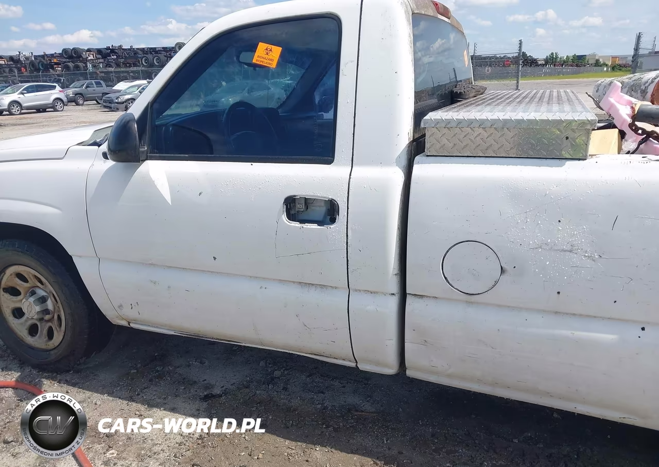 2006 Chevrolet Silverado 1500 Work Truck VIN:3GCEC14V56G220327 - 12