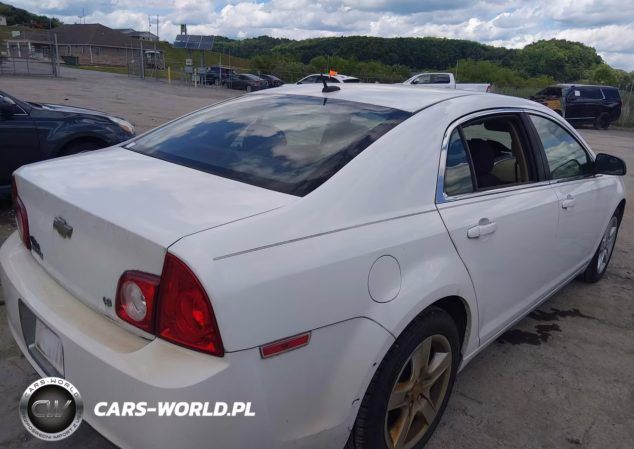 2009 Chevrolet Malibu Ls VIN:1G1ZG57B894205054 - 4