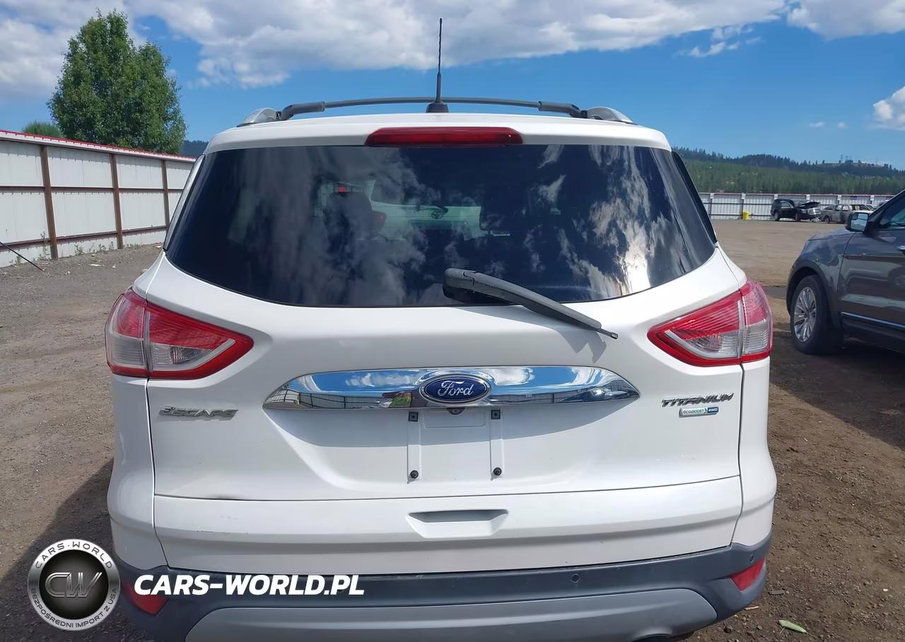 2016 Ford Escape Titanium VIN:1FMCU9J91GUC81176 - 17