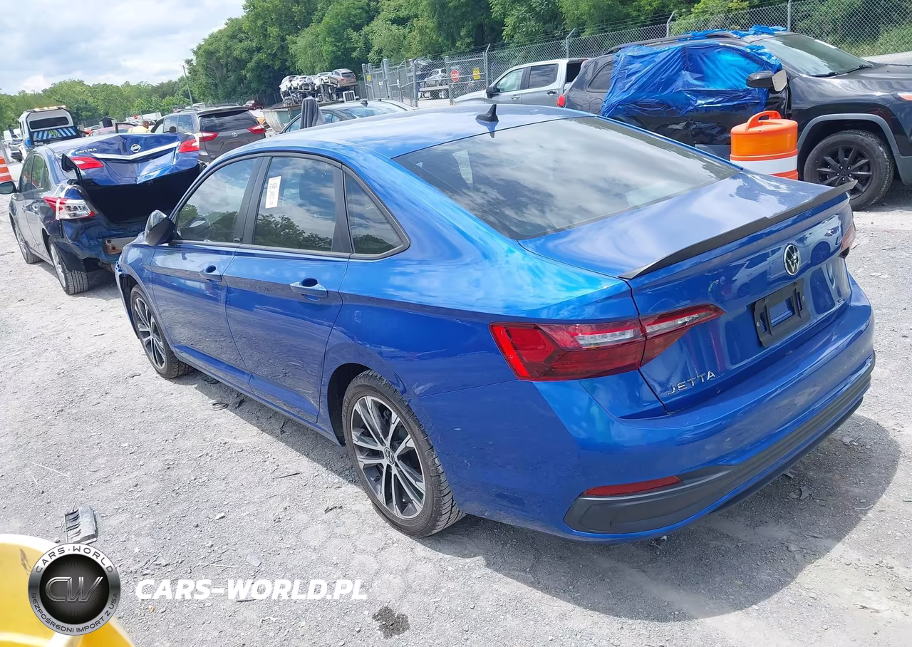 2023 Volkswagen Jetta 1.5T Sport VIN:3VWAM7BU1PM024491 - 3
