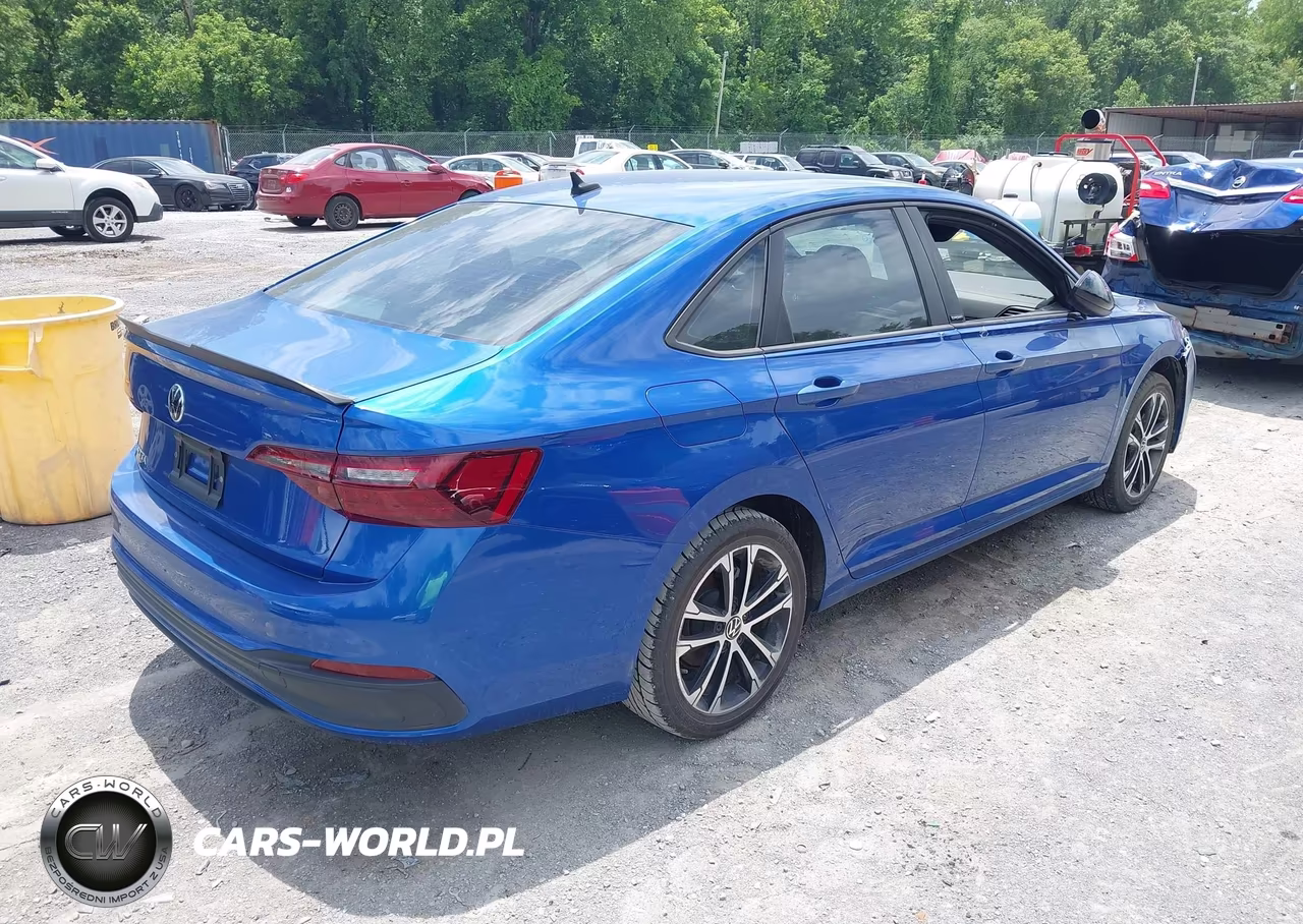 2023 Volkswagen Jetta 1.5T Sport VIN:3VWAM7BU1PM024491 - 4