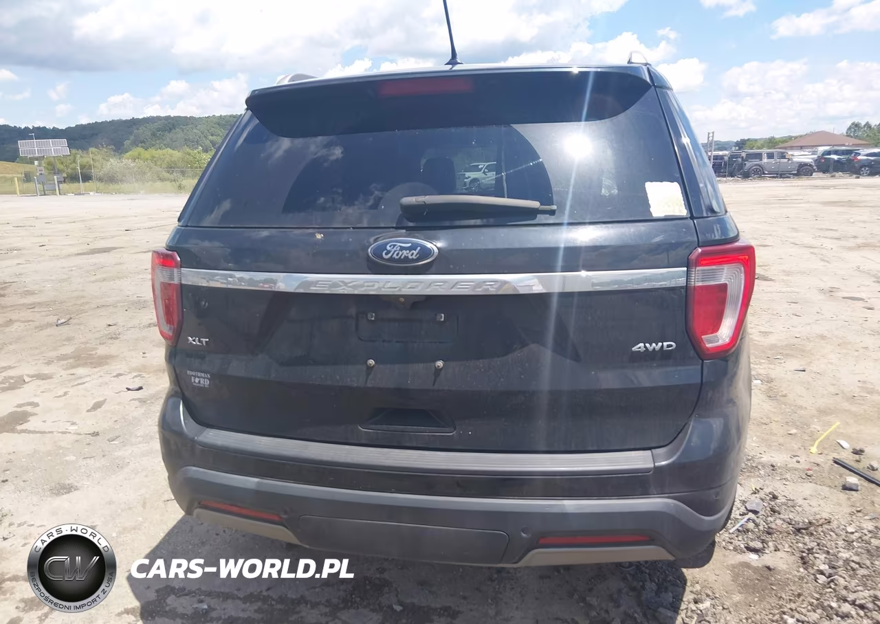 2019 Ford Explorer Xlt VIN:1FM5K8D88KGA45546 - 16
