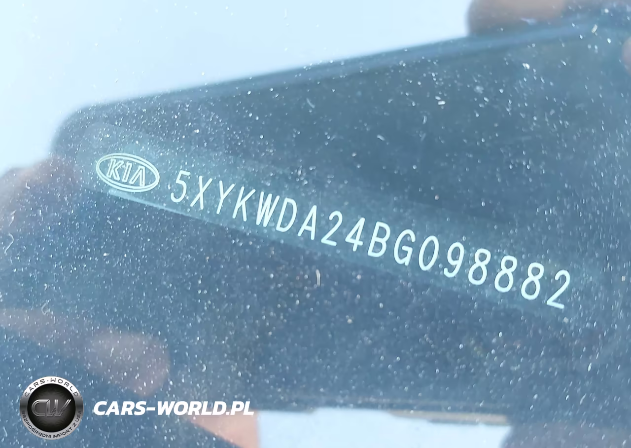 2011 Kia Sorento Sx VIN:5XYKWDA24BG098882 - 12