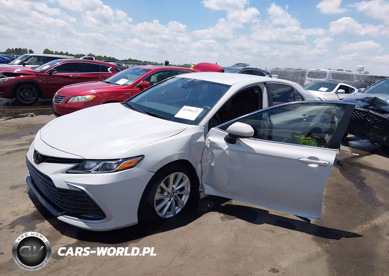 2023 Toyota Camry Le VIN:4T1C11AKXPU137820 - 2