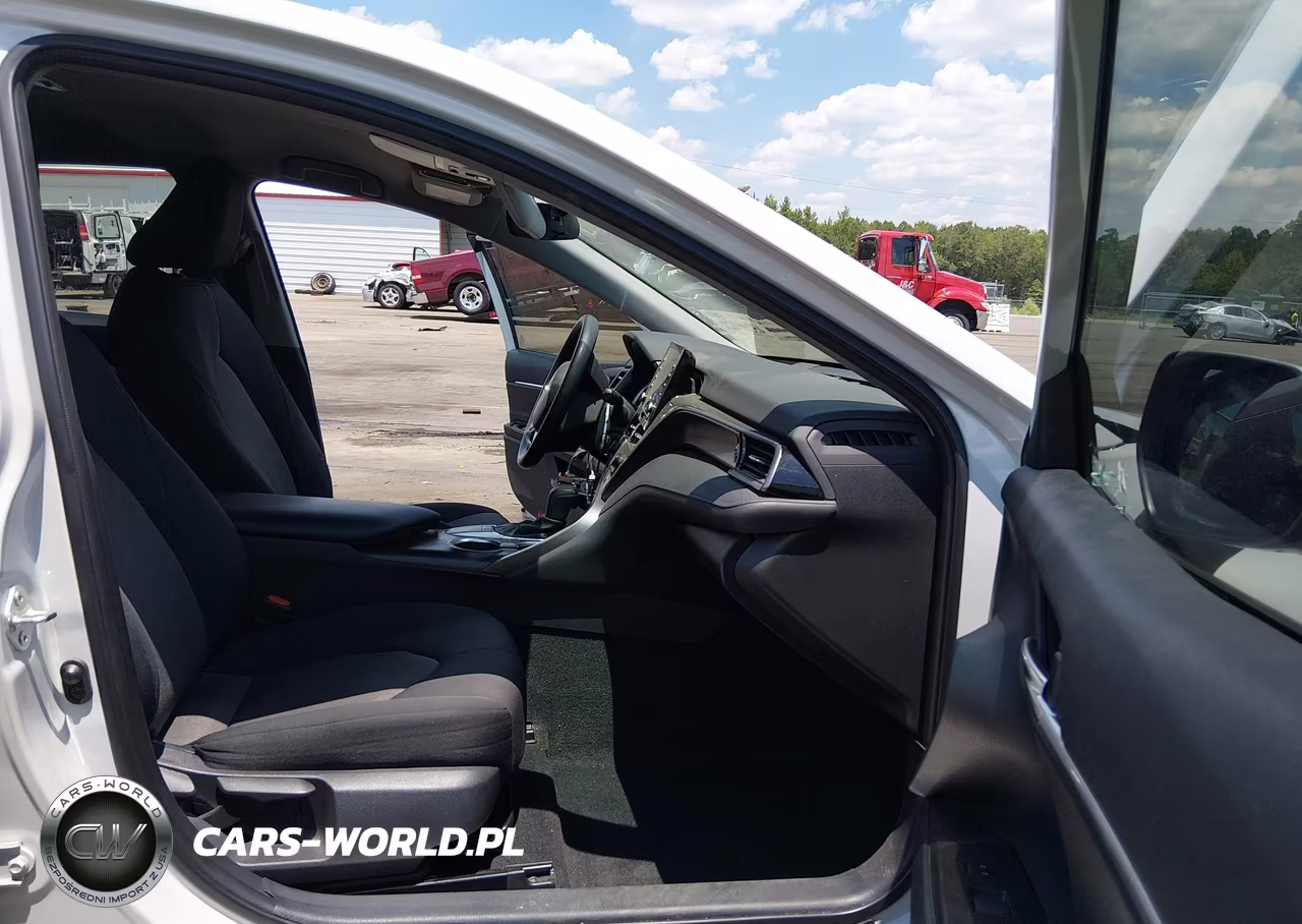 2023 Toyota Camry Le VIN:4T1C11AKXPU137820 - 5