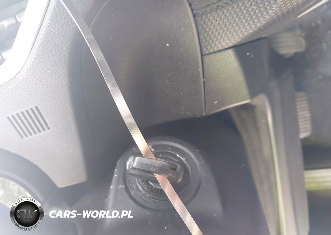 2020 Subaru Forester VIN:JF2SKADC0LH411113 - 11