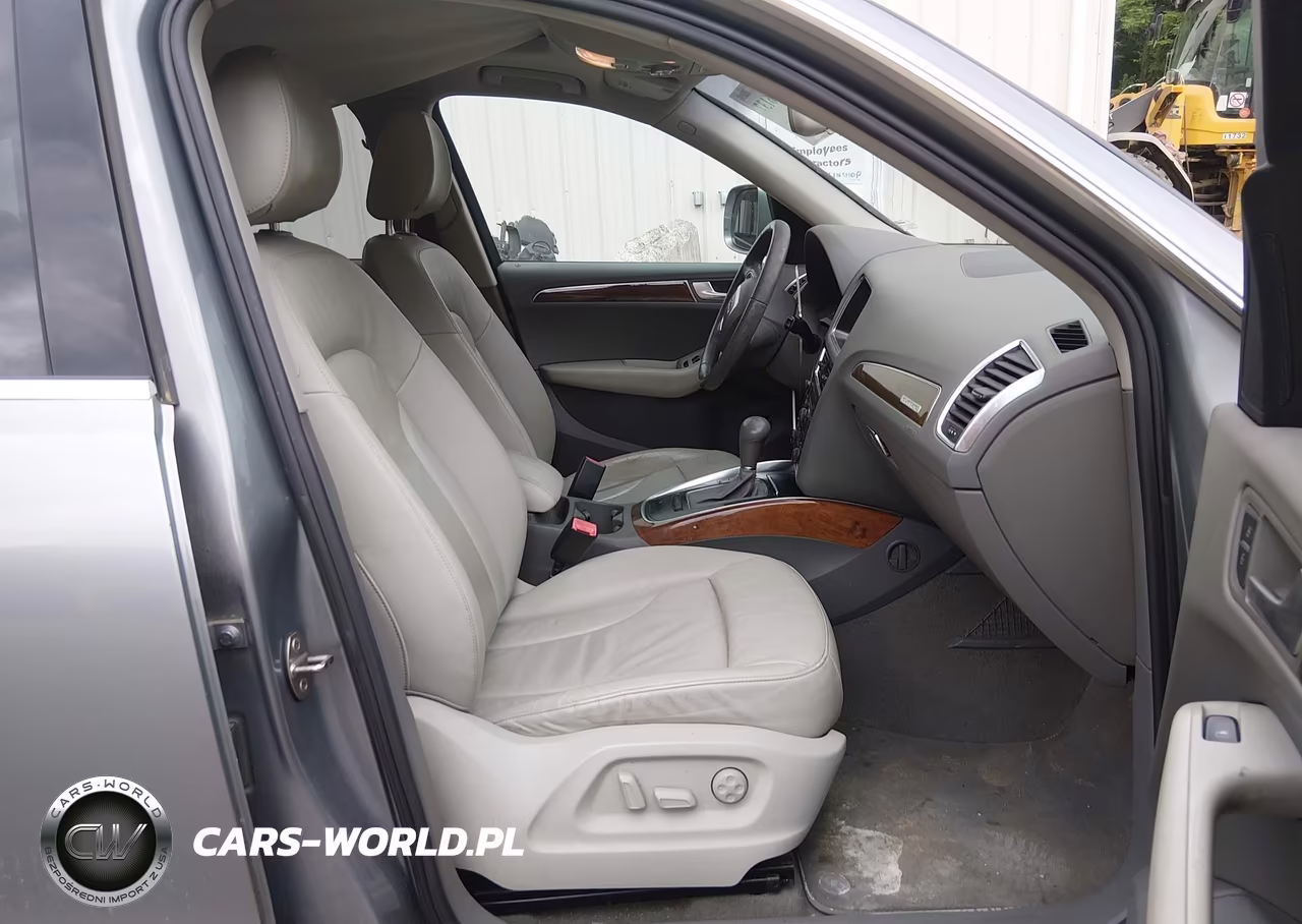 2010 Audi Q5 3.2 Premium VIN:WA1CKAFP7AA044536 - 5