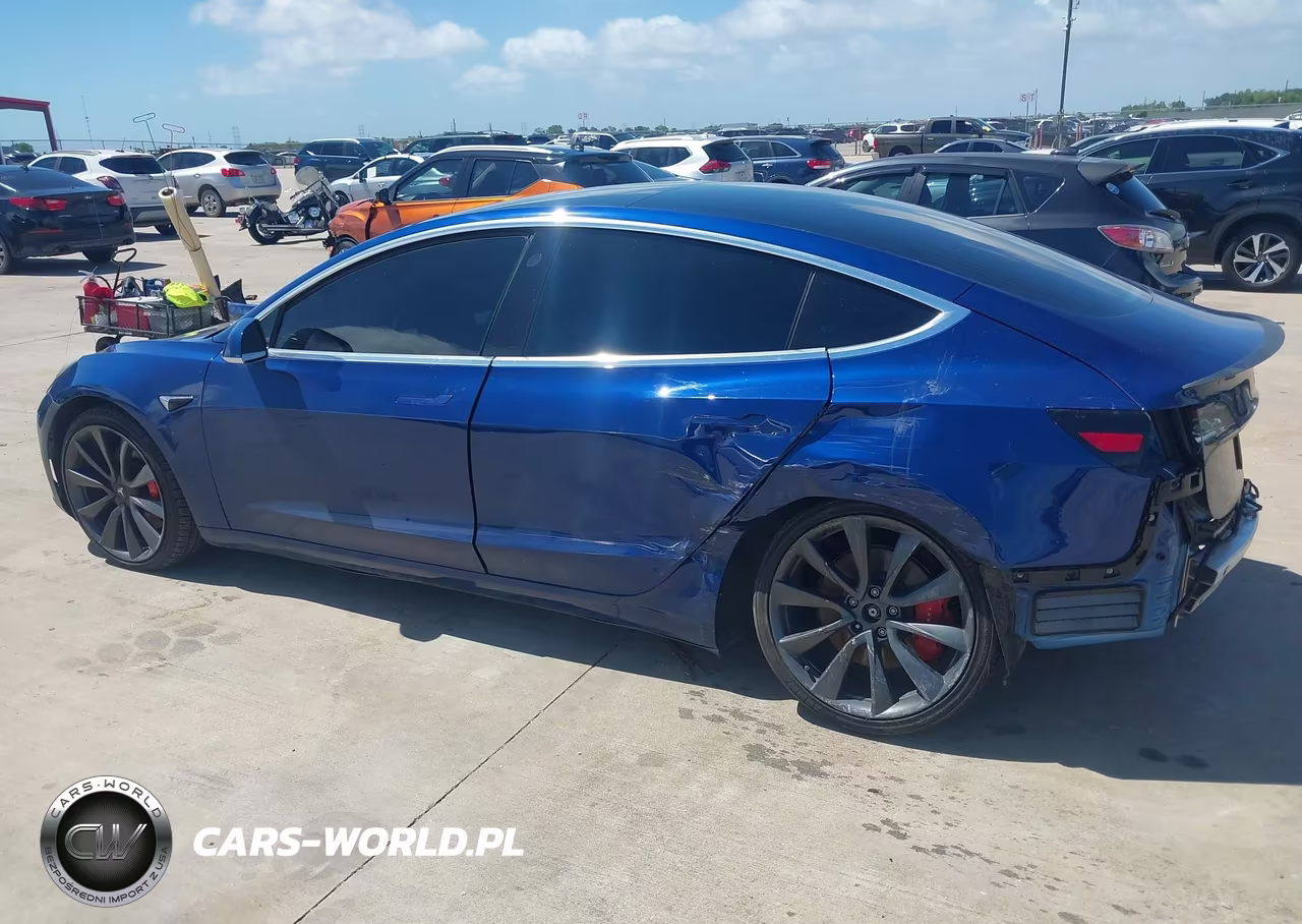 2020 Tesla Model 3 Performance Dual Motor All-Wheel Drive VIN:5YJ3E1EC9LF669624 - 13