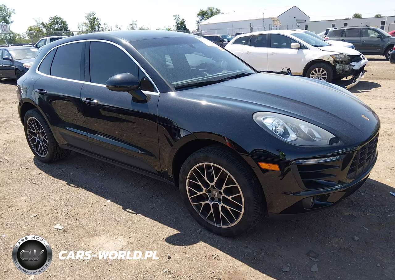 2016 Porsche Macan S