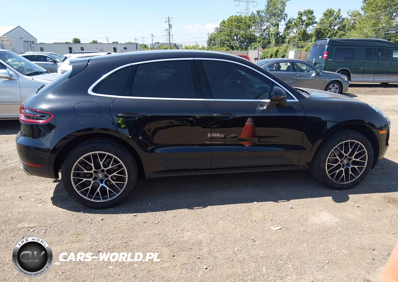 2016 Porsche Macan S VIN:WP1AB2A54GLB57106 - 13