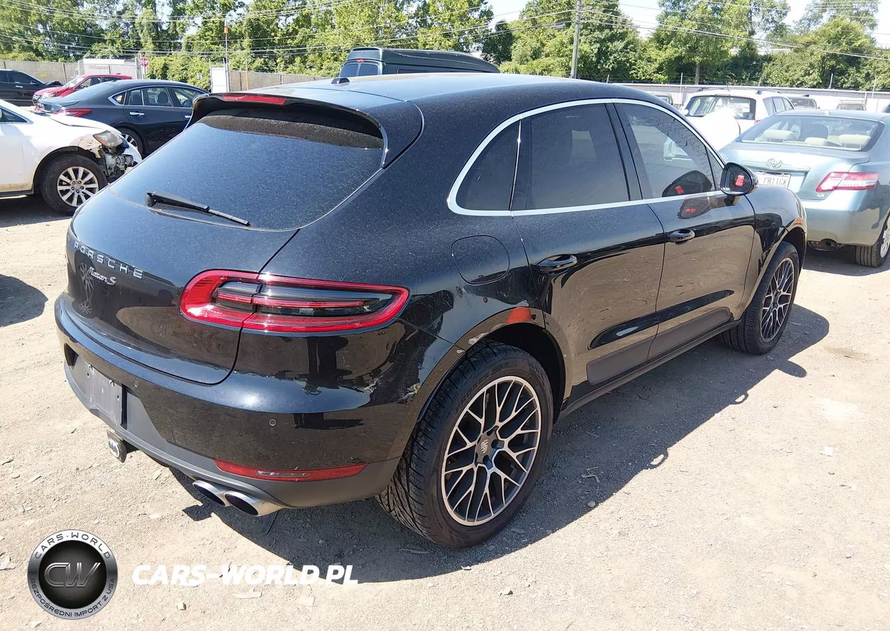 2016 Porsche Macan S VIN:WP1AB2A54GLB57106 - 4