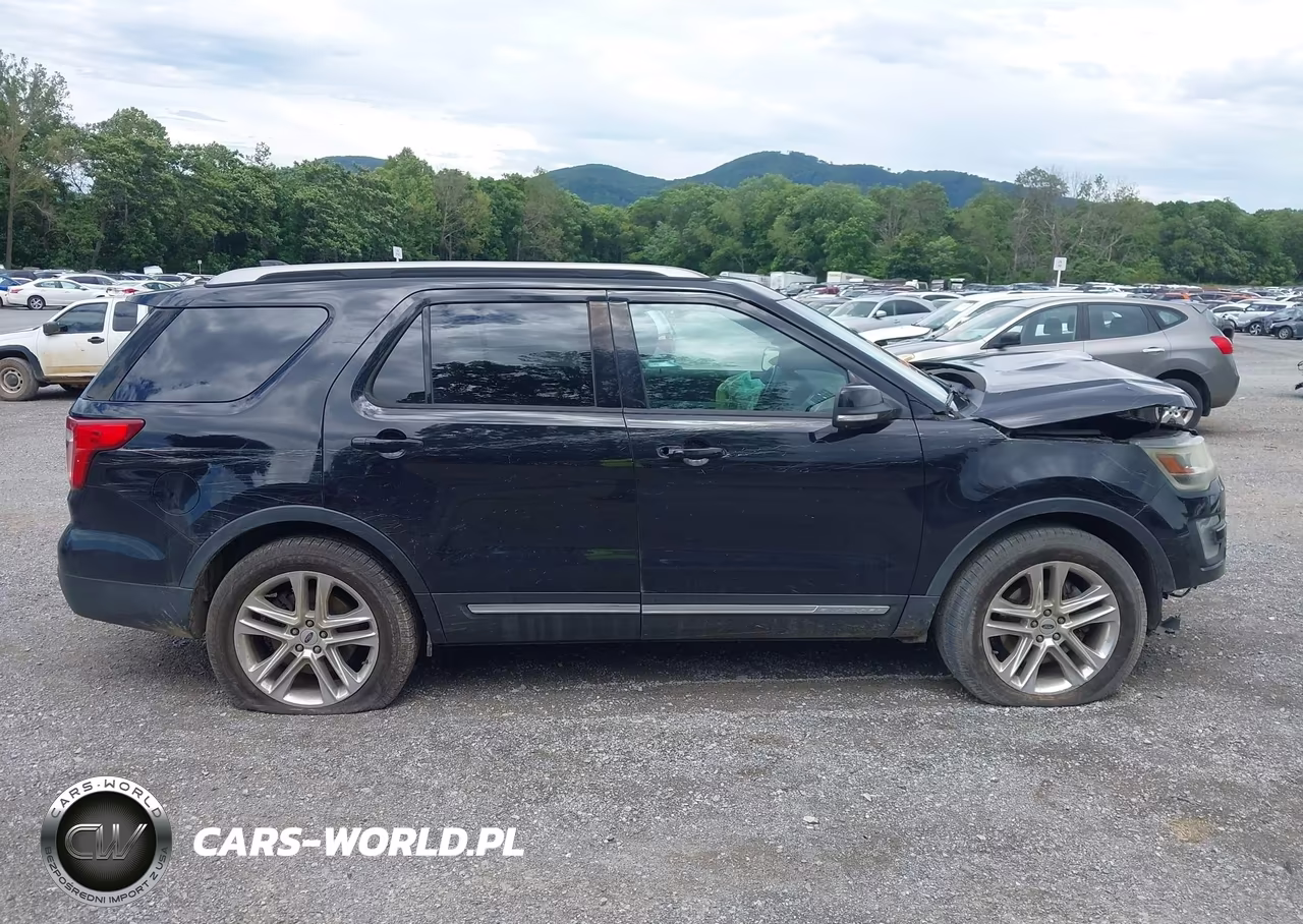 2017 Ford Explorer Xlt VIN:1FM5K8D87HGB27387 - 14