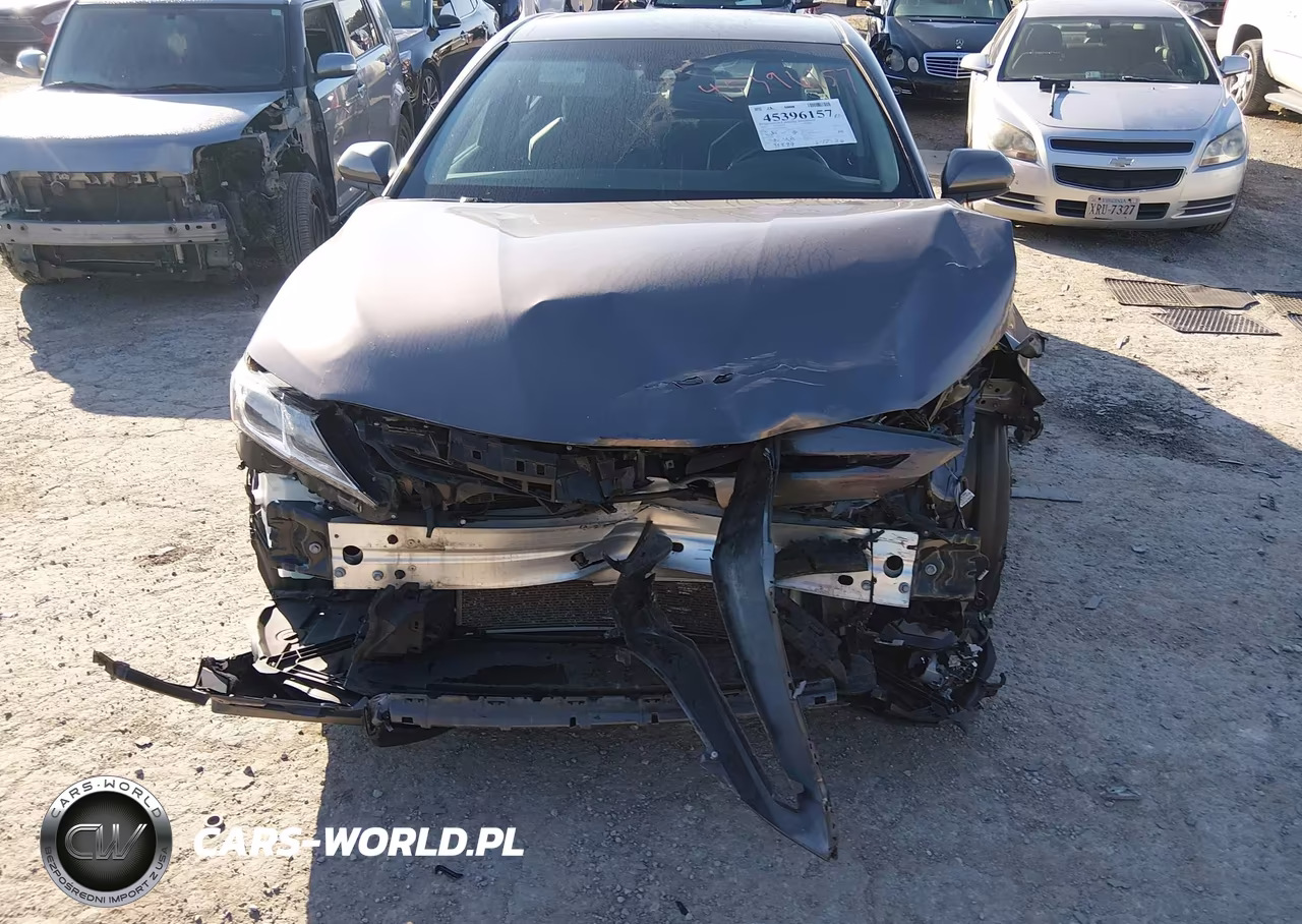 2020 Toyota Camry Se VIN:4T1G11AK1LU366060 - 13