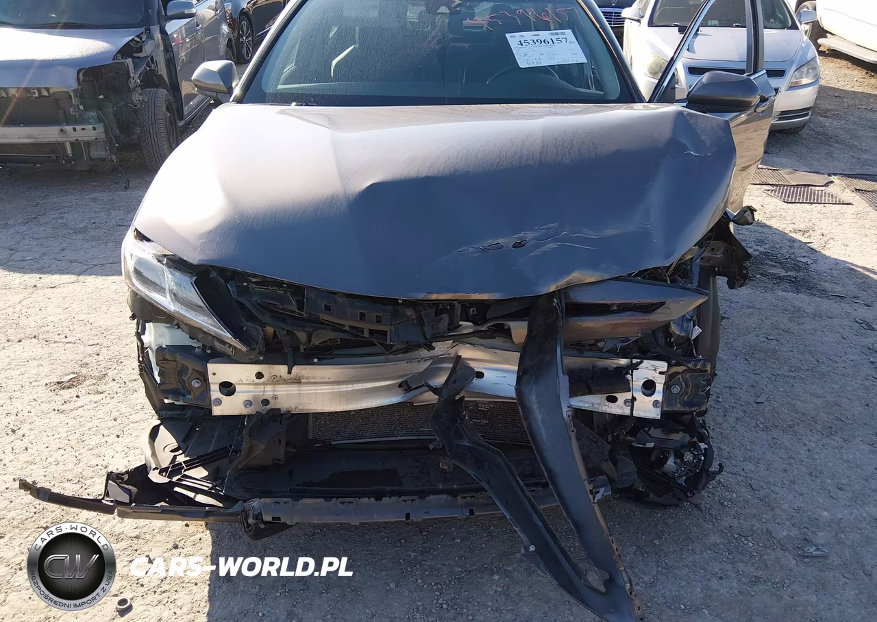 2020 Toyota Camry Se VIN:4T1G11AK1LU366060 - 6