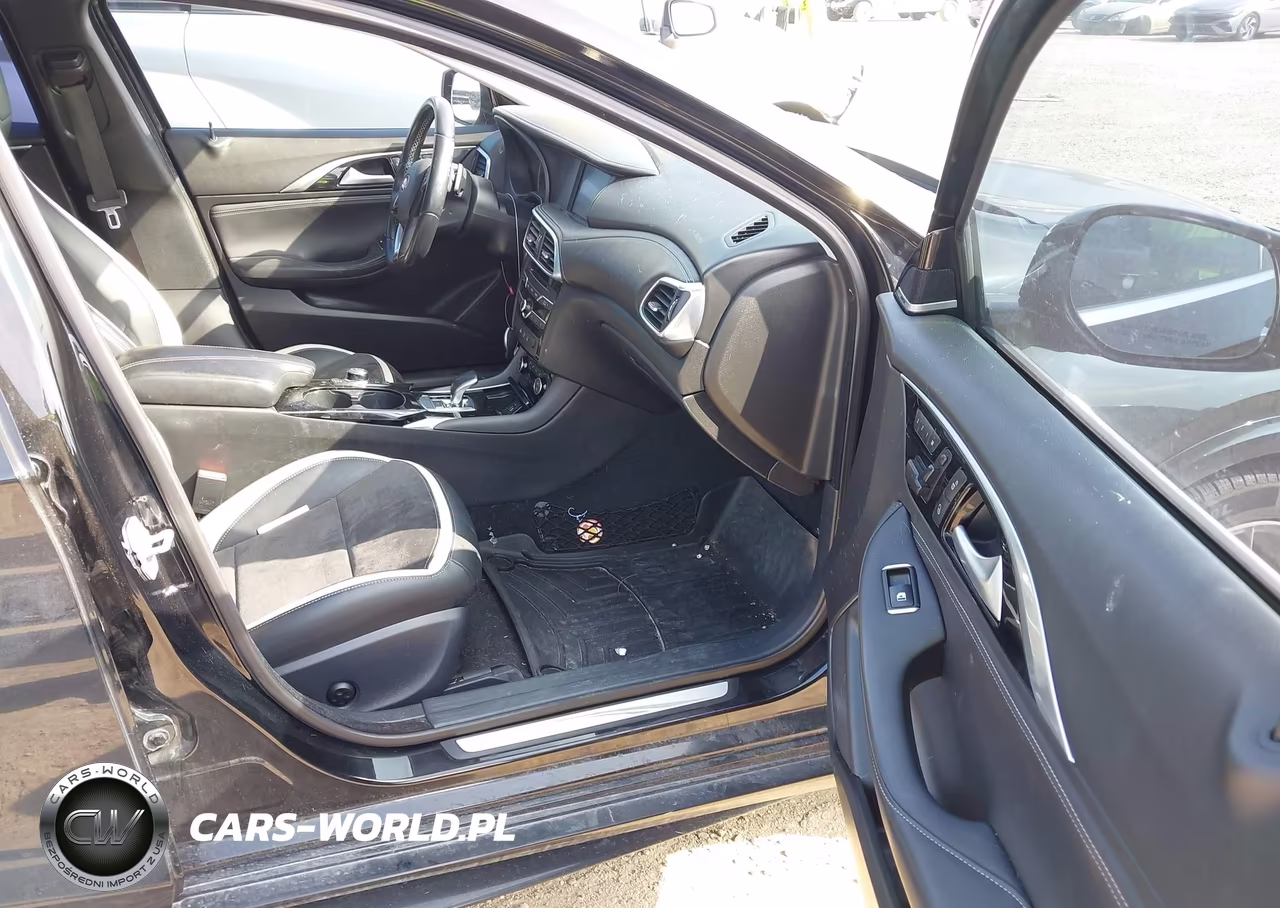 2017 Infiniti Qx30 Sport VIN:SJKCH5CP1HA032101 - 5