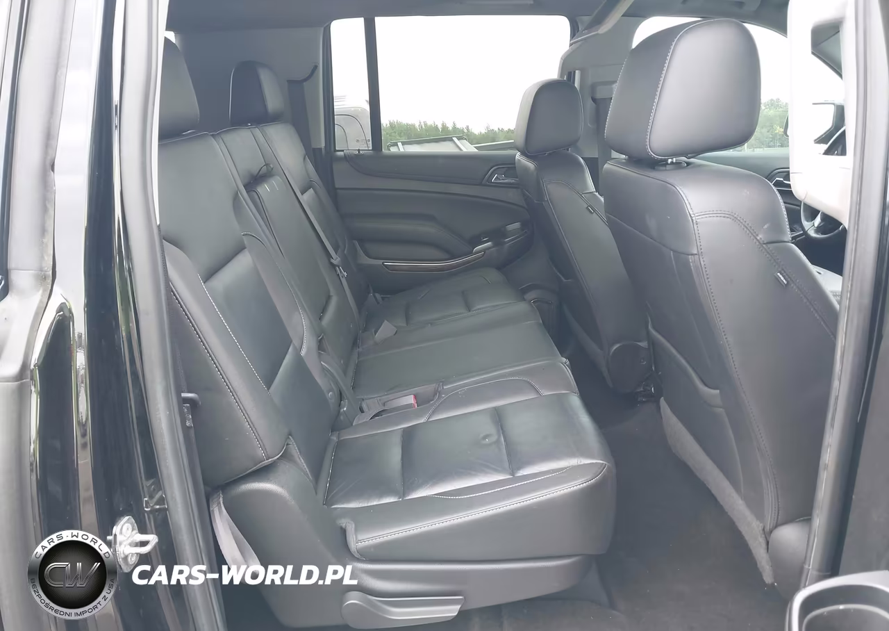 2018 Chevrolet Suburban Lt VIN:1GNSCHKCXJR379289 - 8