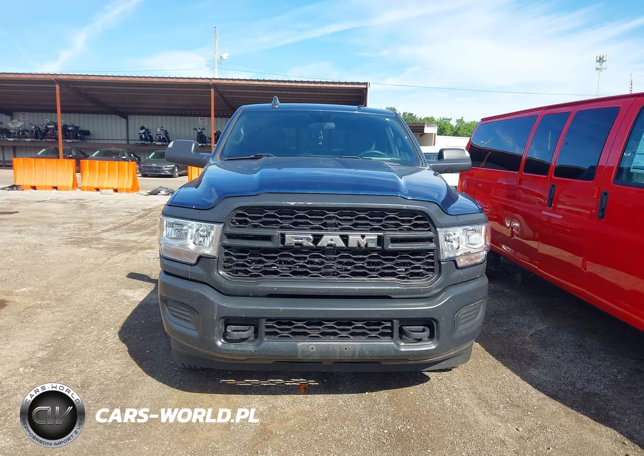 2021 Ram 2500 Tradesman 4X4 8' Box VIN:3C6UR5HJ9MG652318 - 12