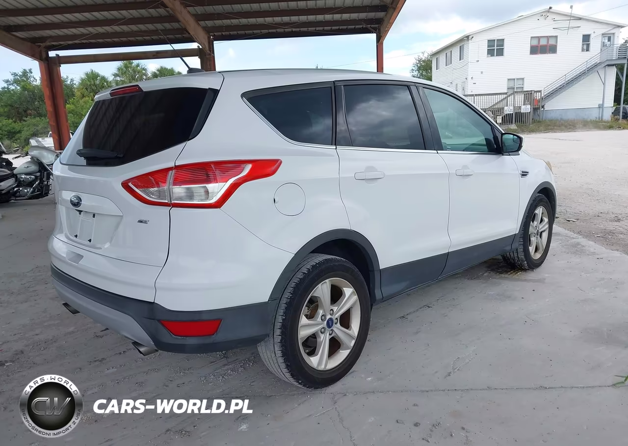 2015 Ford Escape Se VIN:1FMCU0G74FUB32857 - 4