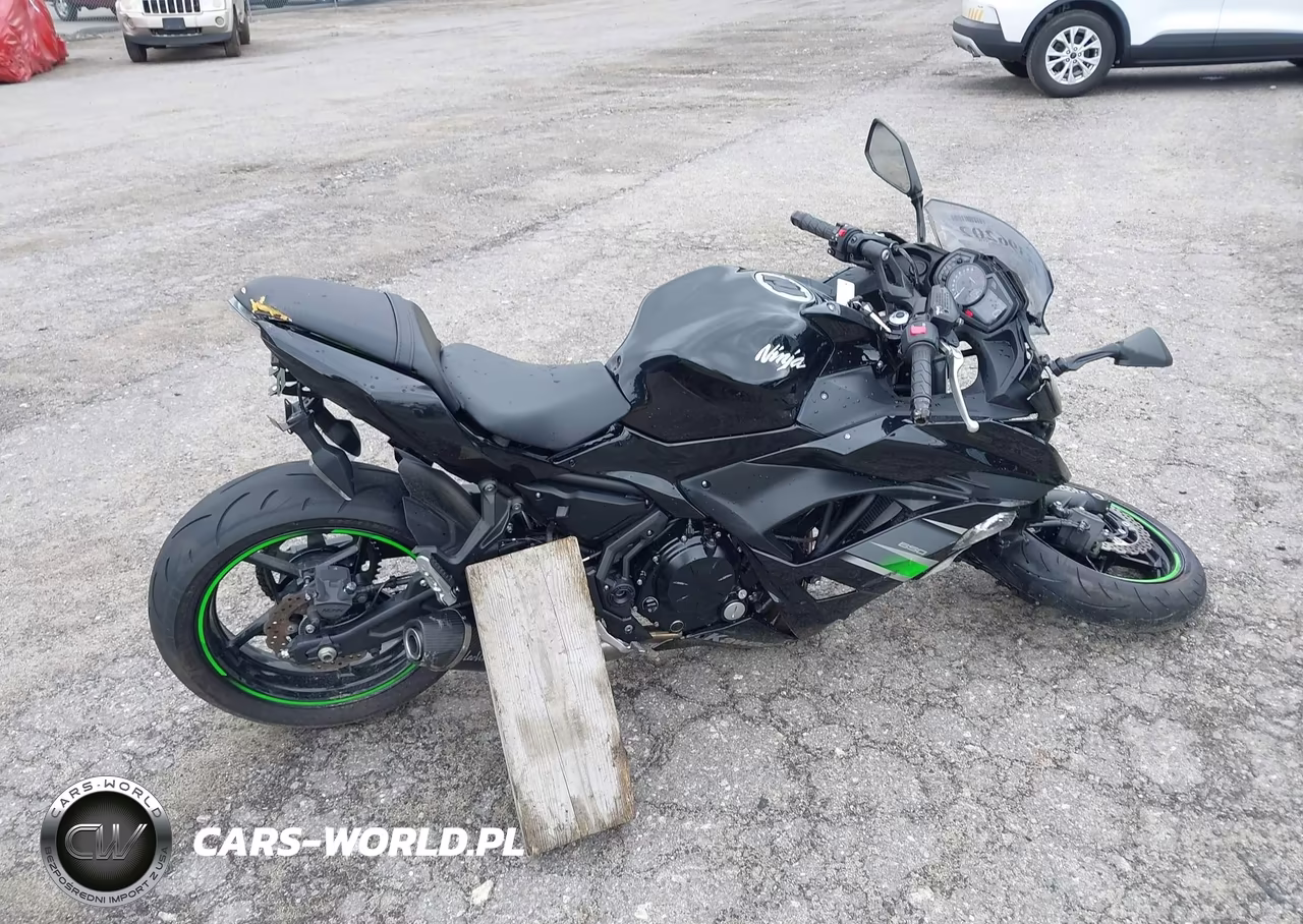 2019 Kawasaki Ex650 F VIN:JKAEXEK17KDA30903 - 12