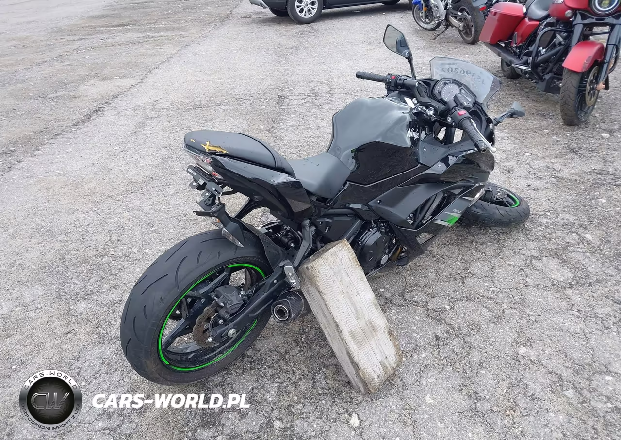 2019 Kawasaki Ex650 F VIN:JKAEXEK17KDA30903 - 4