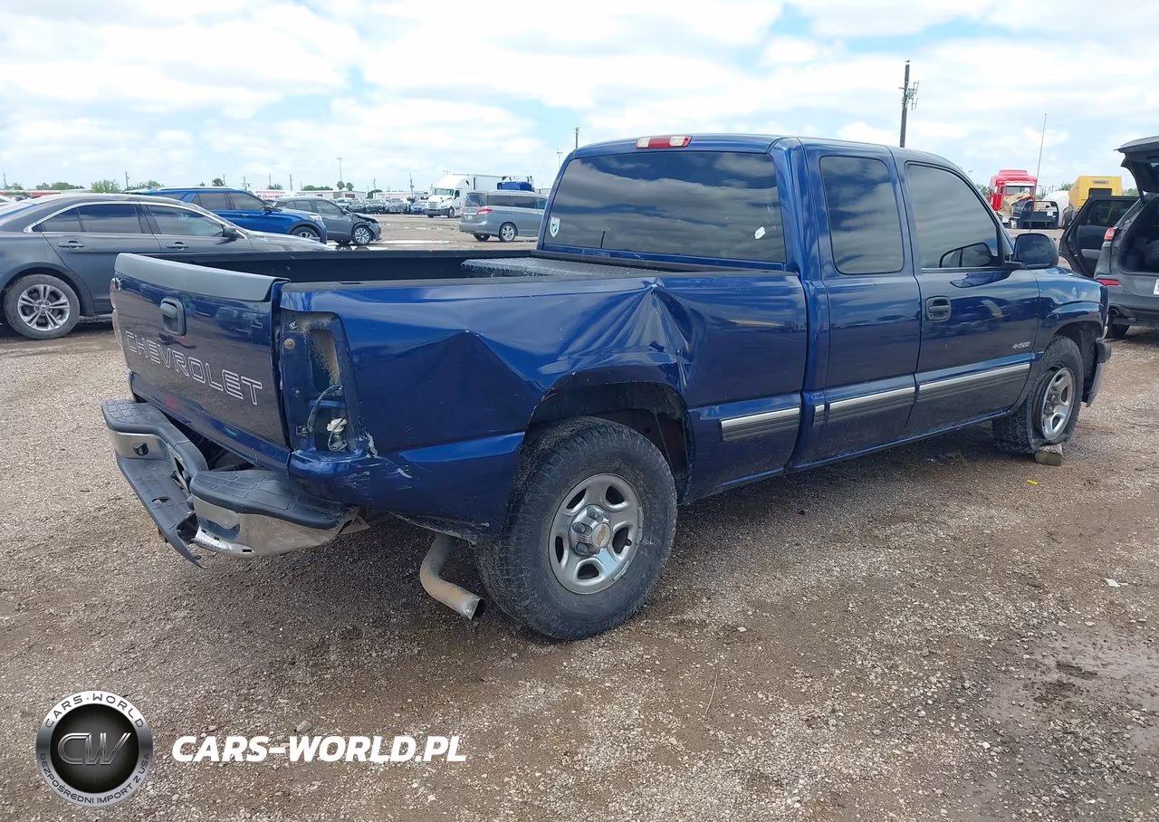2002 Chevrolet Silverado 1500 VIN:2GCEC19W921306938 - 4