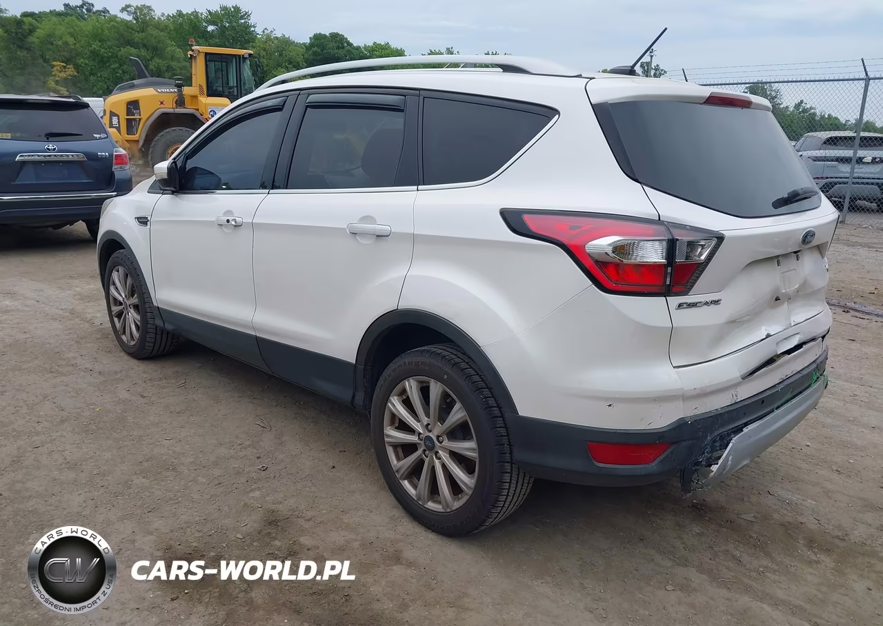 2017 Ford Escape Titanium VIN:1FMCU9J90HUA02155 - 3