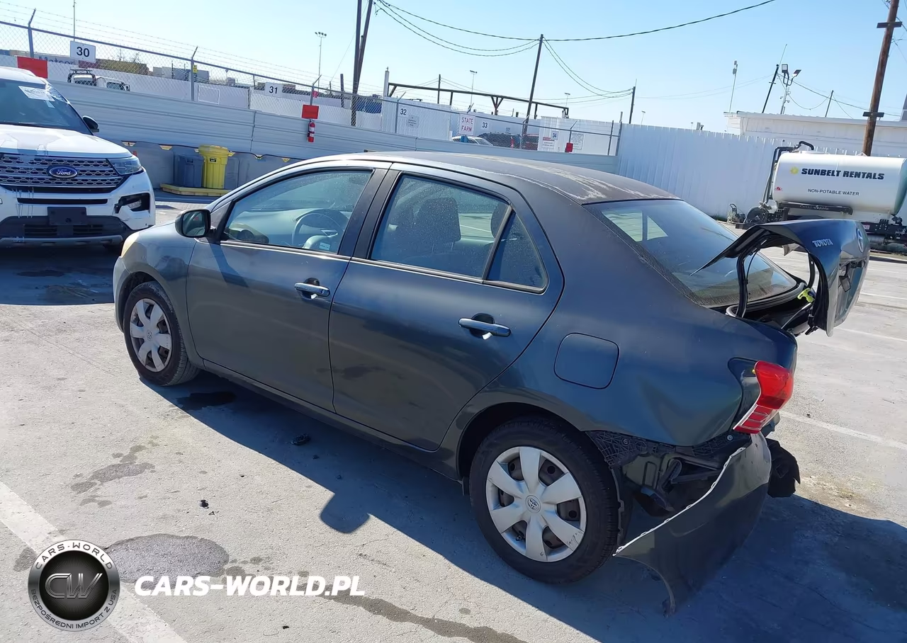 2008 Toyota Yaris VIN:JTDBT923X81289969 - 3