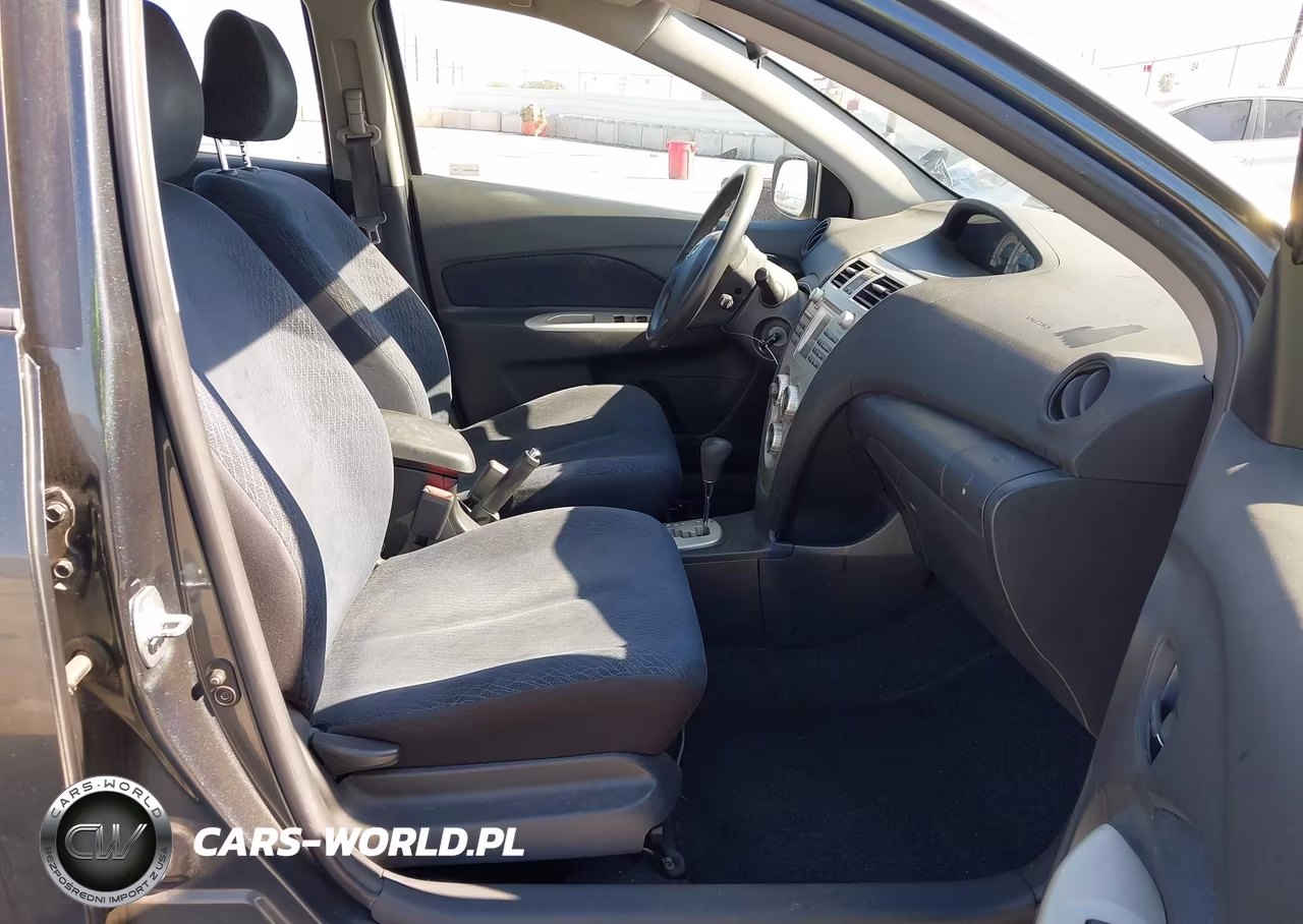 2008 Toyota Yaris VIN:JTDBT923X81289969 - 5