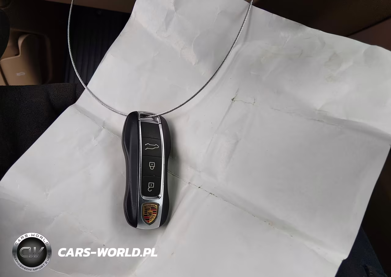 2019 Porsche Cayenne S VIN:WP1AB2AY5KDA61255 - 11