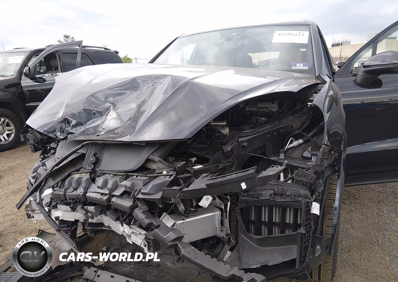 2019 Porsche Cayenne S VIN:WP1AB2AY5KDA61255 - 6