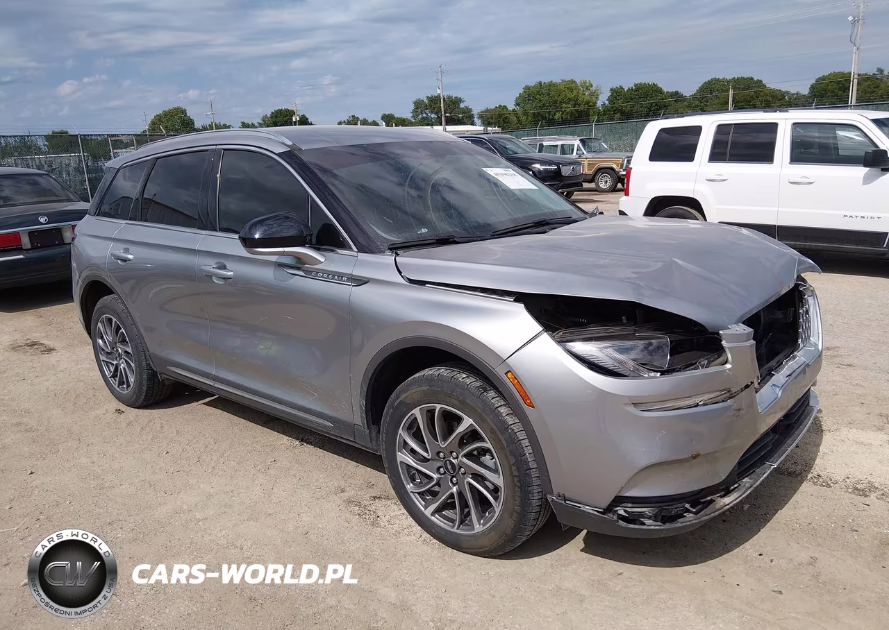 2021 Lincoln Corsair Standard