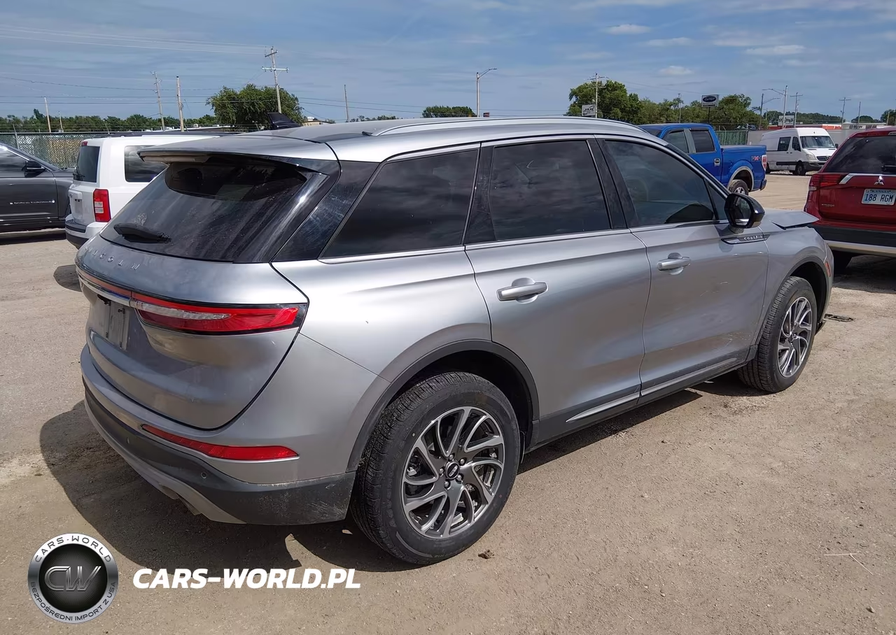 2021 Lincoln Corsair Standard VIN:5LMCJ1D93MUL16508 - 4