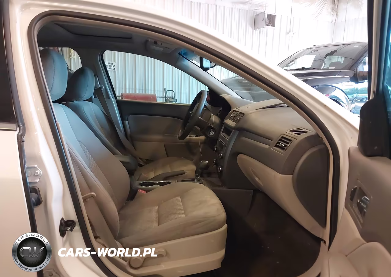 2010 Ford Fusion Se VIN:3FAHP0HA2AR257115 - 5