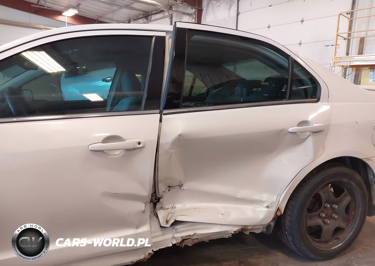 2010 Ford Fusion Se VIN:3FAHP0HA2AR257115 - 6