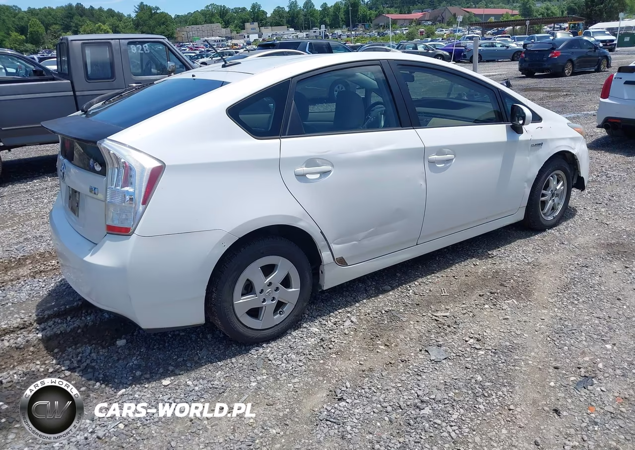 2010 Toyota Prius Ii VIN:JTDKN3DU6A0226165 - 4