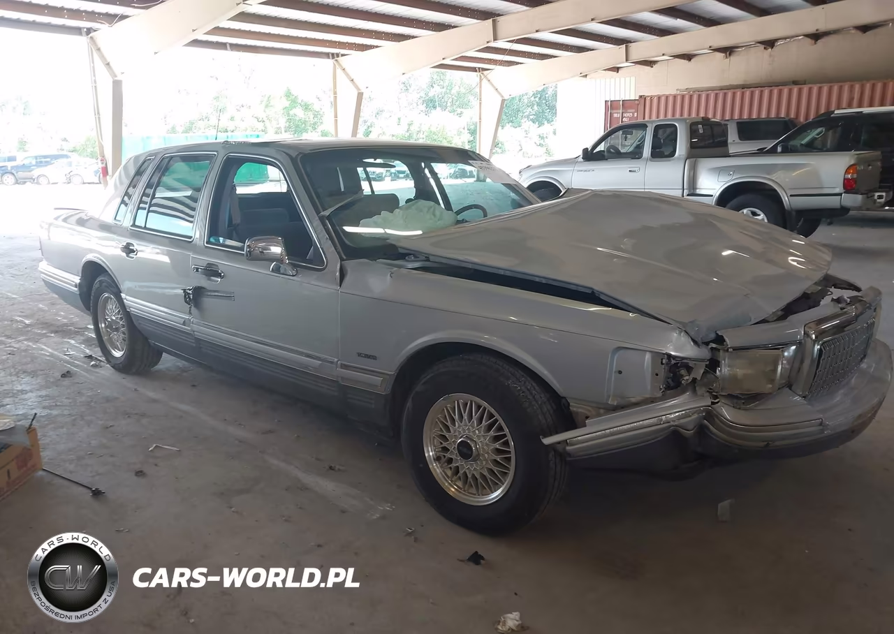 1994 Lincoln Town Car Signature-Tournament