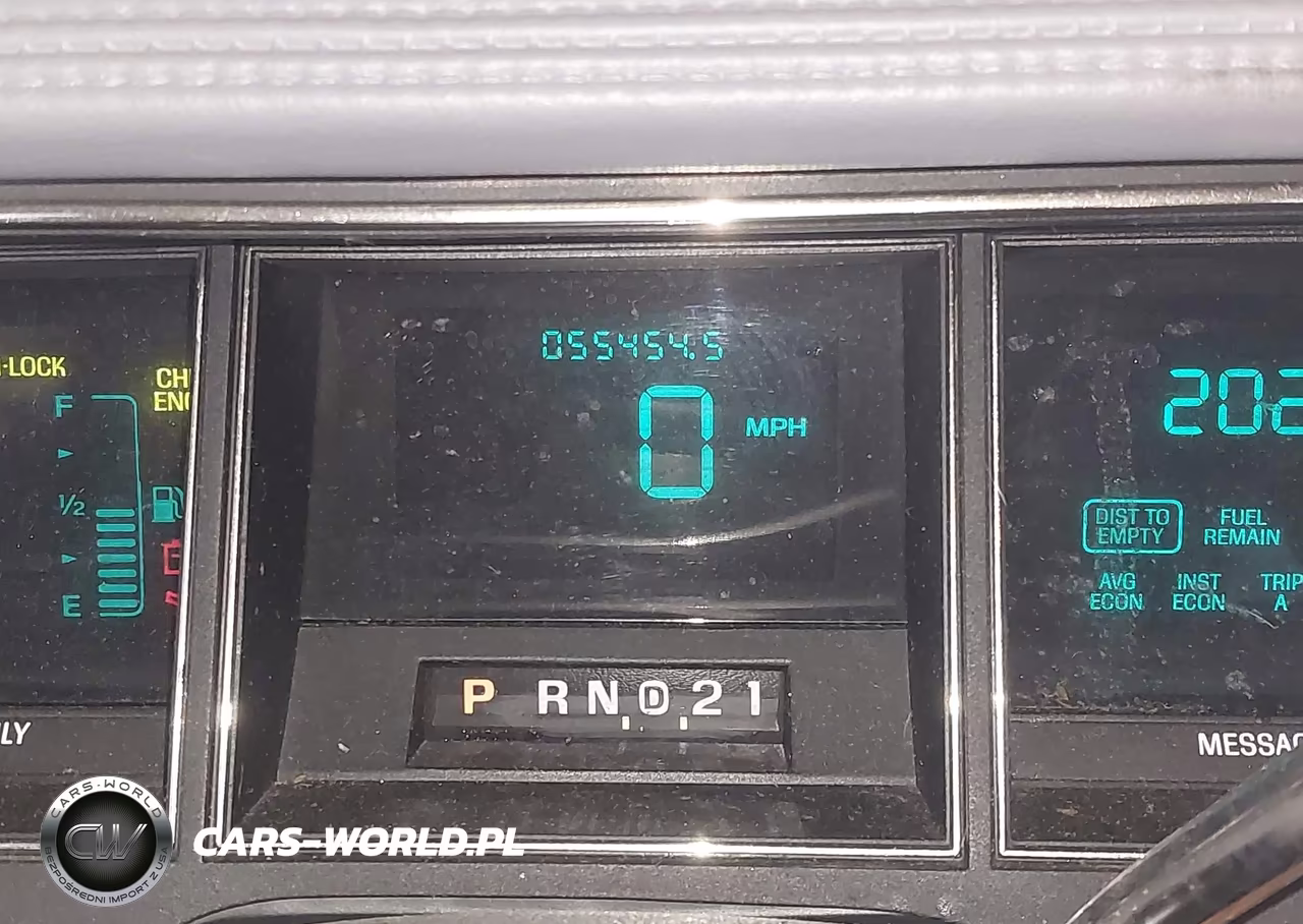 1994 Lincoln Town Car Signature-Tournament VIN:1LNLM82W7RY766464 - 16