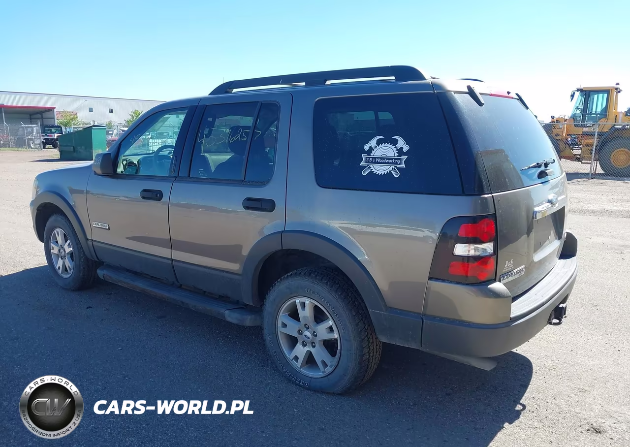 2006 Ford Explorer Xlt VIN:1FMEU73E86UB32950 - 3