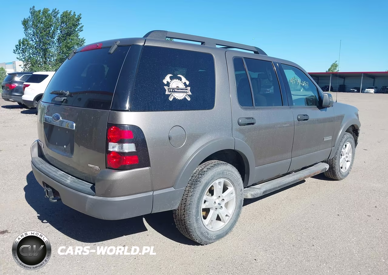 2006 Ford Explorer Xlt VIN:1FMEU73E86UB32950 - 4