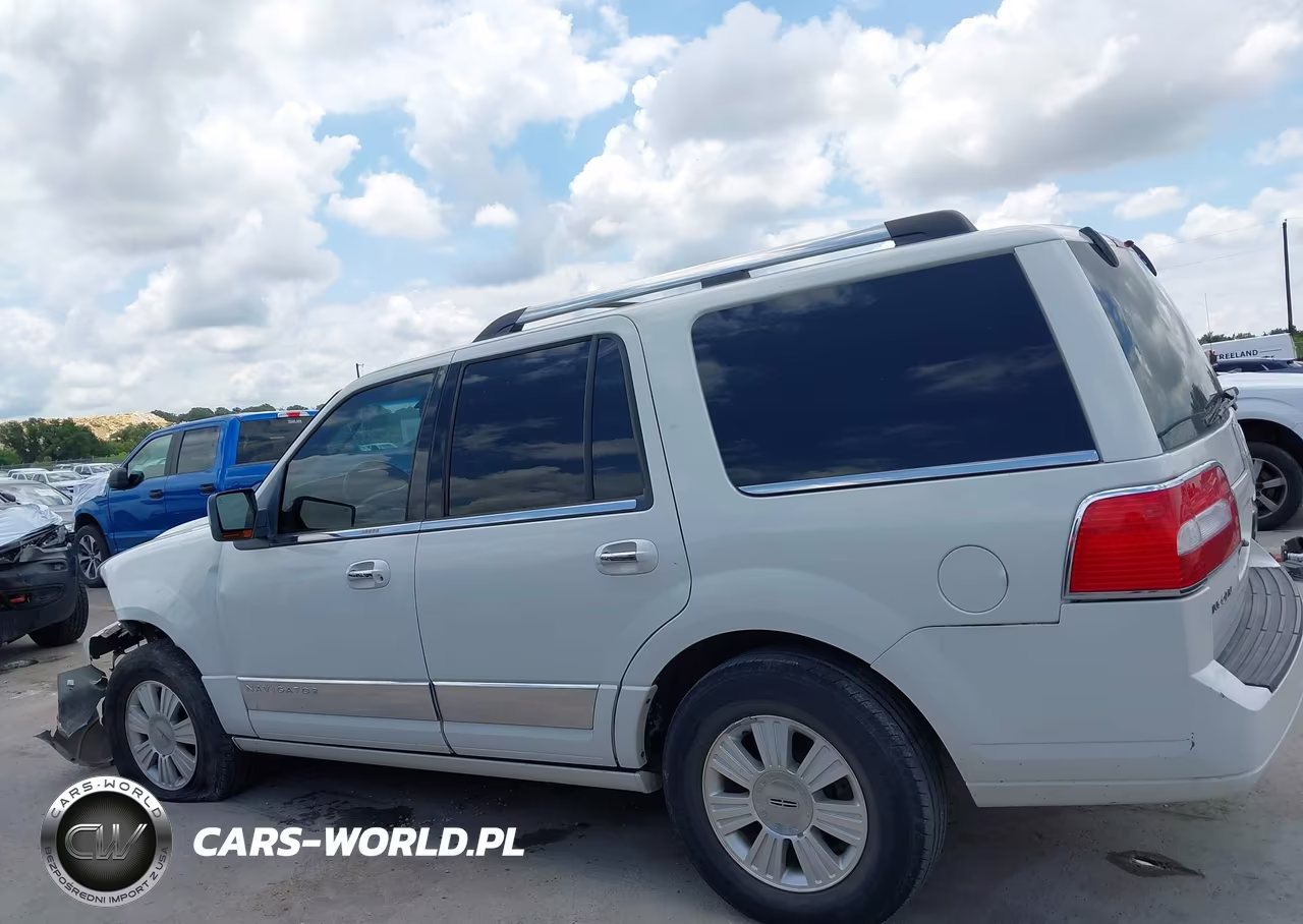 2008 Lincoln Navigator VIN:5LMFU275X8LJ10147 - 14