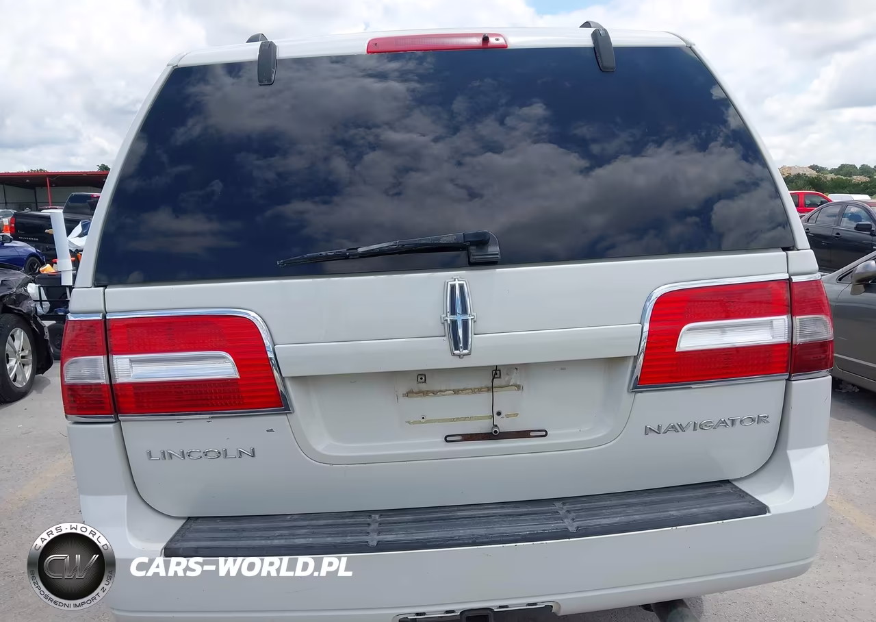 2008 Lincoln Navigator VIN:5LMFU275X8LJ10147 - 16