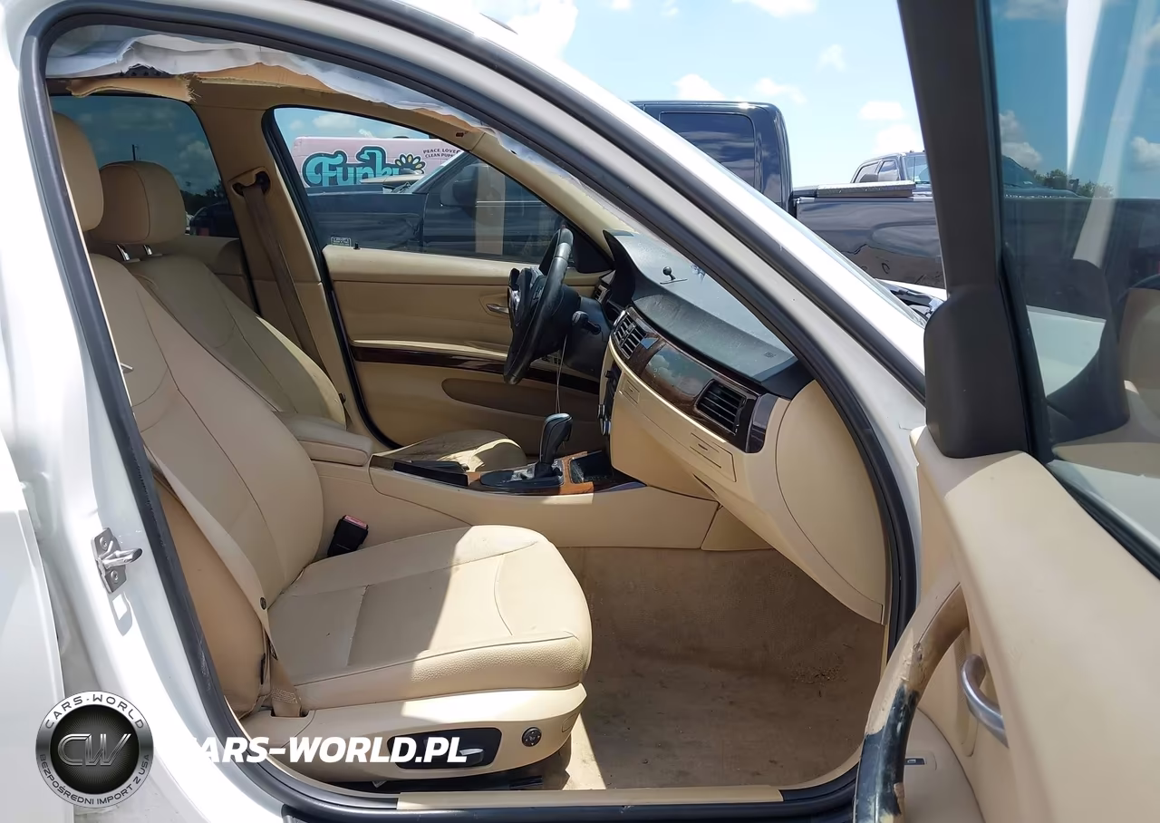 2011 BMW 328I VIN:WBAPH7G58BNM58714 - 5